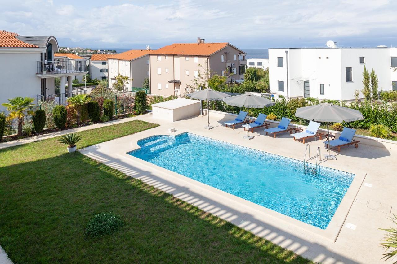Luxury Apartments Vila Carissa Malinska Exteriör bild