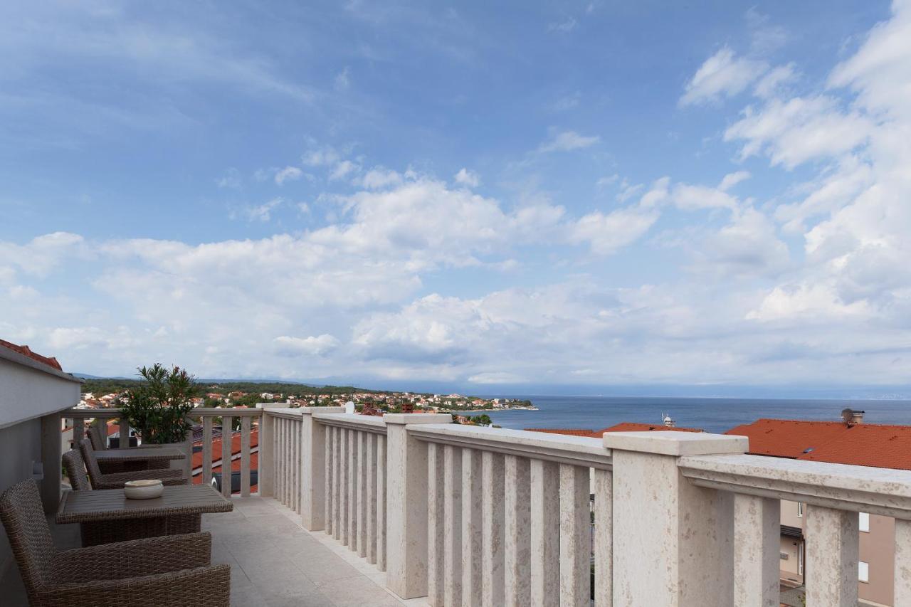 Luxury Apartments Vila Carissa Malinska Exteriör bild